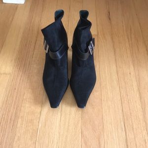 Donald J. Pliner heeled bootie